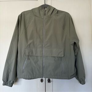 Natural Reflections Windbreaker Jacket Women’s Size S Green Sage Hooded